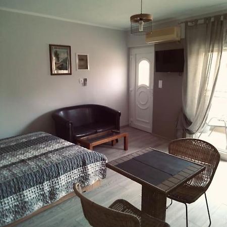 Minimal & Cozy Στουντιο Με Δωρεαν Χωρο Σταθμευσησ Kavala Exterior photo